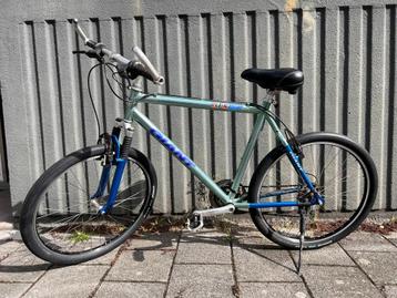 Giant ATX 860 Mountainbike - Frame 54cm -24 speed beschikbaar voor biedingen