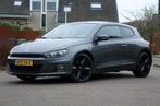 Volkswagen Scirocco CLUB 2.0 TSI 2016, Auto's, Voorwielaandrijving, Euro 5, Zwart, 4 cilinders
