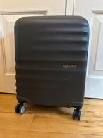 American Tourister Koffer - Handbagage Formaat Zacht prijsje, Gebruikt, 50 tot 60 cm, Hard kunststof, Slot