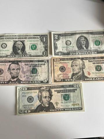 Dollar biljetten, 2 dollar beschikbaar voor biedingen