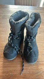 Snowboots zwart maat 28, 100 tot 140 cm, Snowboots, Zo goed als nieuw, Ophalen