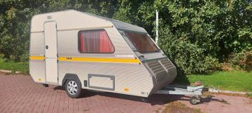 Kip Kompakt KK420, leuke en compacte caravan beschikbaar voor biedingen