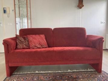 2 1/2 zits bank  beschikbaar voor biedingen