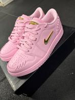 Nike air jorden 1 low  nieuw ongedragen maat 38 !, Ophalen, Nike, Nieuw, Sneakers of Gympen