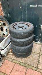 Set winterbanden vw polo, Auto diversen, Wieldoppen, Ophalen of Verzenden
