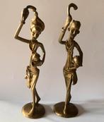 Afrikaanse bronzen beeldjes 19/20 cm., Antiek en Kunst, Kunst | Niet-Westerse kunst, Ophalen of Verzenden