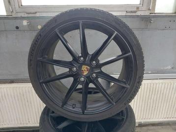 Porsche 911 - 992 20/21 inch Carrera S velgen winterbanden beschikbaar voor biedingen