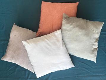 20 Ikea cushions beschikbaar voor biedingen