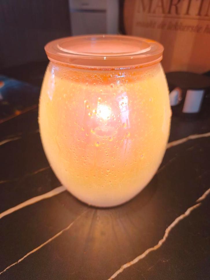 Scentsy Geurlamp - Sfeervolle Verlichting, Huis en Inrichting, Woonaccessoires | Kandelaars en Kaarsen, Zo goed als nieuw, Kandelaar