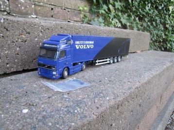 Tekno Volvo FH12 Globetrotter promotieuitgave. beschikbaar voor biedingen