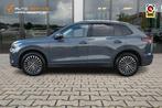 Volkswagen Tiguan 1.5 eTSI Life Edition | ACC | Camera | Win, Zwart, 4 cilinders, Adaptive Cruise Control, Leder en Stof