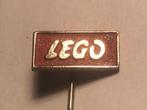 Metalen LEGO SPEELGOEDMERK Speld (Rood/Metaalkleur)., Verzenden, Zo goed als nieuw, Merk, Speldje of Pin
