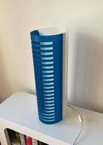 SLAMP, Samuel Parker, blauwe tafellamp, Kunststof, Gebruikt, 50 tot 75 cm, Ophalen of Verzenden