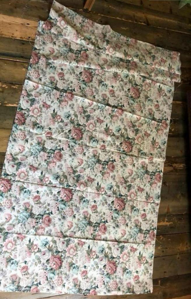 Stuk ex-gordijn met print van rozen, Hobby en Vrije tijd, Stoffen en Lappen, Nieuw, Katoen, 30 tot 120 cm, 30 tot 200 cm, Ophalen of Verzenden