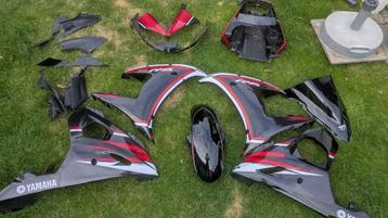 Yamaha R6 2005 kuipdelen / kappenset beschikbaar voor biedingen