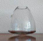 Wobbling Vase, Ton Haas, klein model!, Huis en Inrichting, Woonaccessoires | Vazen, Ophalen of Verzenden, Zo goed als nieuw, Glas