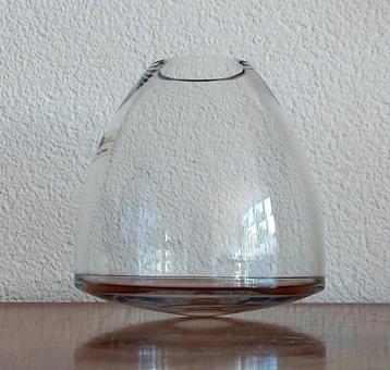 Wobbling Vase, Ton Haas, klein model! beschikbaar voor biedingen