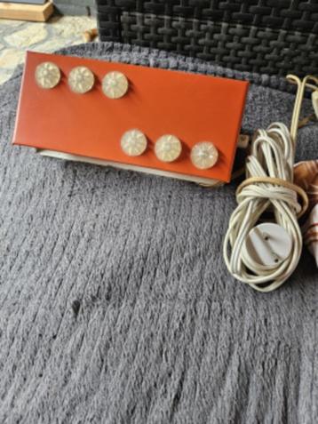 Heel mooi metalen vintage bedlampje oranje van het merk Herd beschikbaar voor biedingen