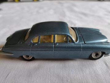 Corgi toys nr. 238 Jaguar MARK X SALOON. beschikbaar voor biedingen