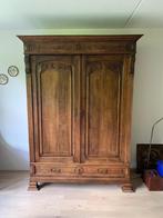 Antieke kast, massief eiken., Ophalen