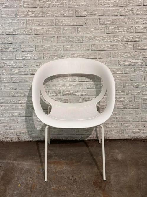 Terrasstoelen | stijlvolle terrasstoel | witte stoel, Tuin en Terras, Tuinstoelen, Gebruikt, Kunststof, Stapelbaar, Ophalen