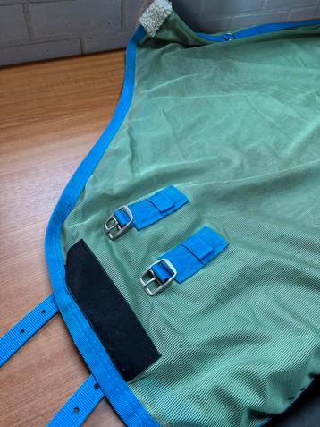 Sterke vliegendeken maat 205 beschikbaar voor biedingen