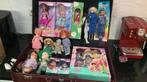 Grote koffer met speelpoppen, barbie look a likes en andere, Verzamelen, Poppen, Ophalen, Zo goed als nieuw, Pop