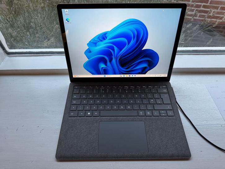 Prachtige Surface laptop 5-i5 12th-16GB-SSD-touchscreen, Computers en Software, Windows Laptops, Zo goed als nieuw, SSD, 2 tot 3 Ghz