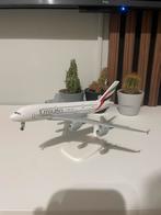 Emirates A380 schaalmodel, Ophalen of Verzenden, Zo goed als nieuw, 1:72 tot 1:144, Overige merken