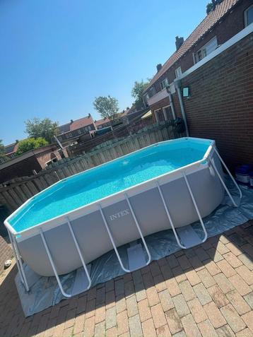 Intex zwembad prism fram oval met filterpomp beschikbaar voor biedingen