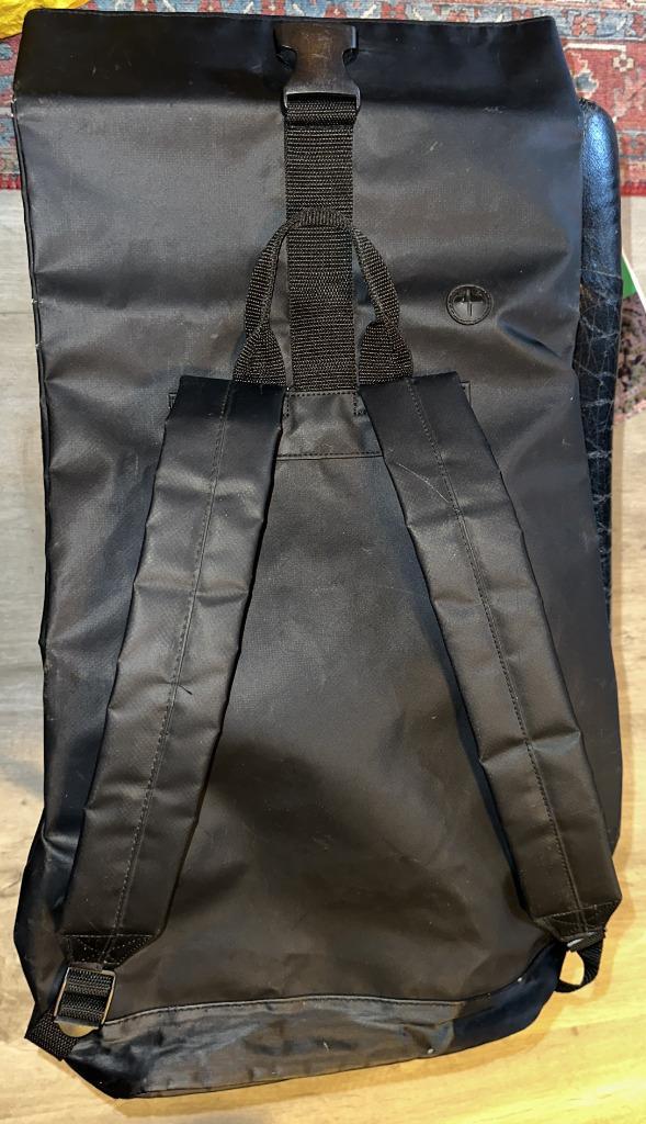 Cedar Wood State backpack / rugtas zgan met anti regen klep, Sieraden, Tassen en Uiterlijk, Tassen | Rugtassen, Zo goed als nieuw