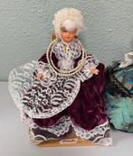 2x Bruxelles Brussel België, pop Poppen met kant jurk stoel, Verzamelen, Poppen, Ophalen of Verzenden, Zo goed als nieuw, H, H