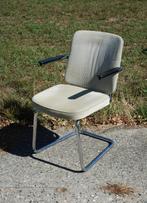 Vintage buisframe stoel met sledeframe en armleuningen, Ophalen, Gebruikt, Overige kleuren, Vintage