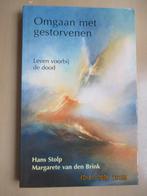Hans Stolp - Omgaan met gestorvenen, Ophalen of Verzenden, Zo goed als nieuw, Christendom | Protestants
