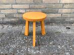 Vintage houten krukje tafeltje plantentafel melkkrukje, Huis en Inrichting, Ophalen of Verzenden, Hout