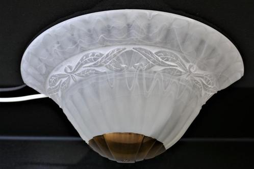 Glazen wandlampje in nieuwstaat, Huis en Inrichting, Lampen | Wandlampen, Zo goed als nieuw, Glas, Metaal, Ophalen of Verzenden