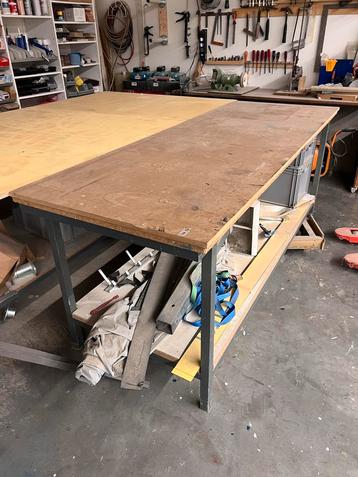 Grote Werktafel - 234x86cm beschikbaar voor biedingen