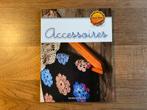 Boek Accessoires haken - Jaroslava Dovcová, Hobby en Vrije tijd, Ophalen of Verzenden, Zo goed als nieuw, Haken, Patroon of Boek