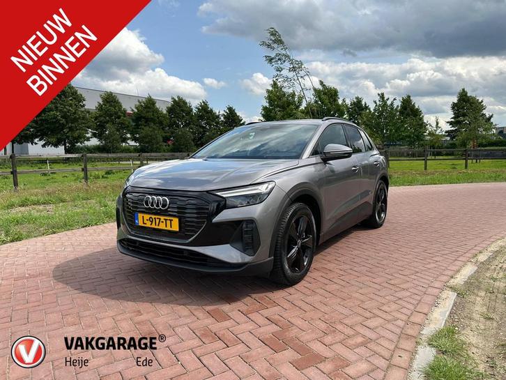 Audi Q4 e-tron 40 Launch edition 77 kWh | Waterpomp | Black, Auto's, Audi, Bedrijf, Te koop, Q4 e-tron, ABS, Airbags, Airconditioning