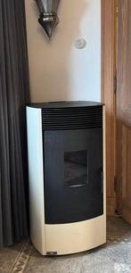 Mondena pelletkachel 12Kw, Huis en Inrichting, Kachels, Ophalen of Verzenden, Zo goed als nieuw, Pelletkachel, Vrijstaand
