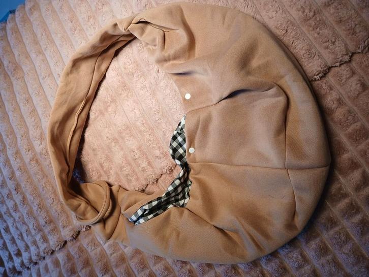 Te koop 1draagzak voor een kleine hondjes., Dieren en Toebehoren, Hondenkleding, Zo goed als nieuw, Hondenjas, Ophalen