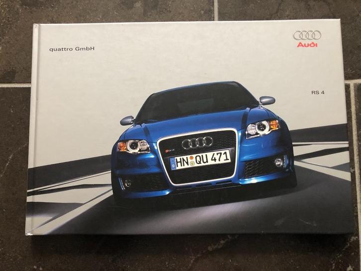 Folder Audi RS4 hardcover Duits, Boeken, Auto's | Folders en Tijdschriften, Zo goed als nieuw, Audi, Ophalen of Verzenden