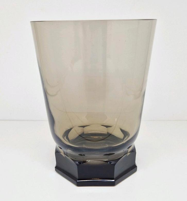 A.D. Copier Peer serie octagonale fumé vaas KO 1012, 1927., Antiek en Kunst, Antiek | Glas en Kristal, Ophalen of Verzenden