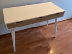 Zeer mooi bureau van westwing met drie lades, Huis en Inrichting, Ophalen, Zo goed als nieuw