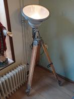 Staande spotlamp op Heerbrugg statief, Ophalen, Gebruikt, Glas, 200 cm of meer