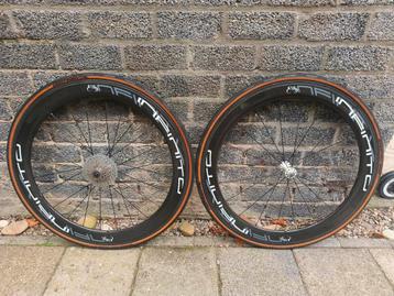 Infinito R6C carbon clichers - velgrem beschikbaar voor biedingen