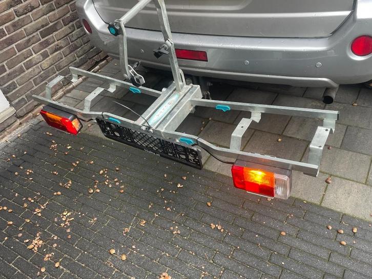 D564 Multa Multicom fietsdrager inklapbaar, Auto diversen, Fietsendragers, Gebruikt, Trekhaakdrager, 2 fietsen, Ophalen