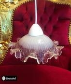 Hanglamp met dikke glazen lamp kap art deco bloem, Huis en Inrichting, Lampen | Hanglampen, Ophalen of Verzenden, Glas, Vintage / art deco
