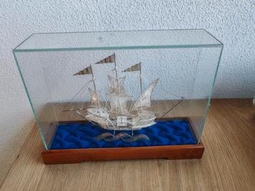 Filigrain zilveren driemaster /zeilboot /schip beschikbaar voor biedingen