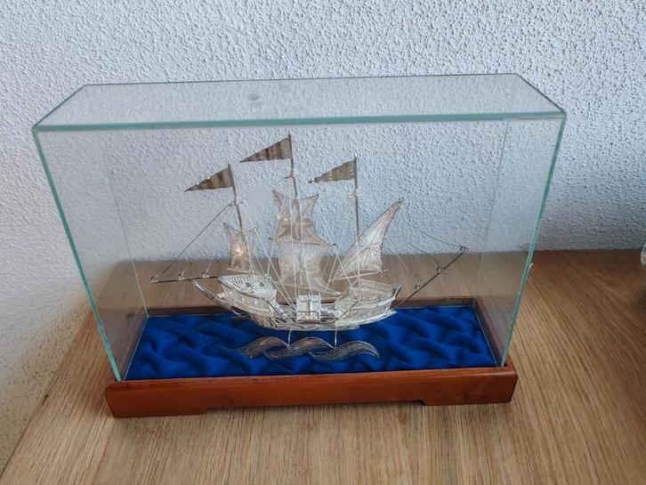 Filigrain zilveren driemaster /zeilboot /schip, Verzamelen, Scheepvaart, Gebruikt, Ophalen of Verzenden